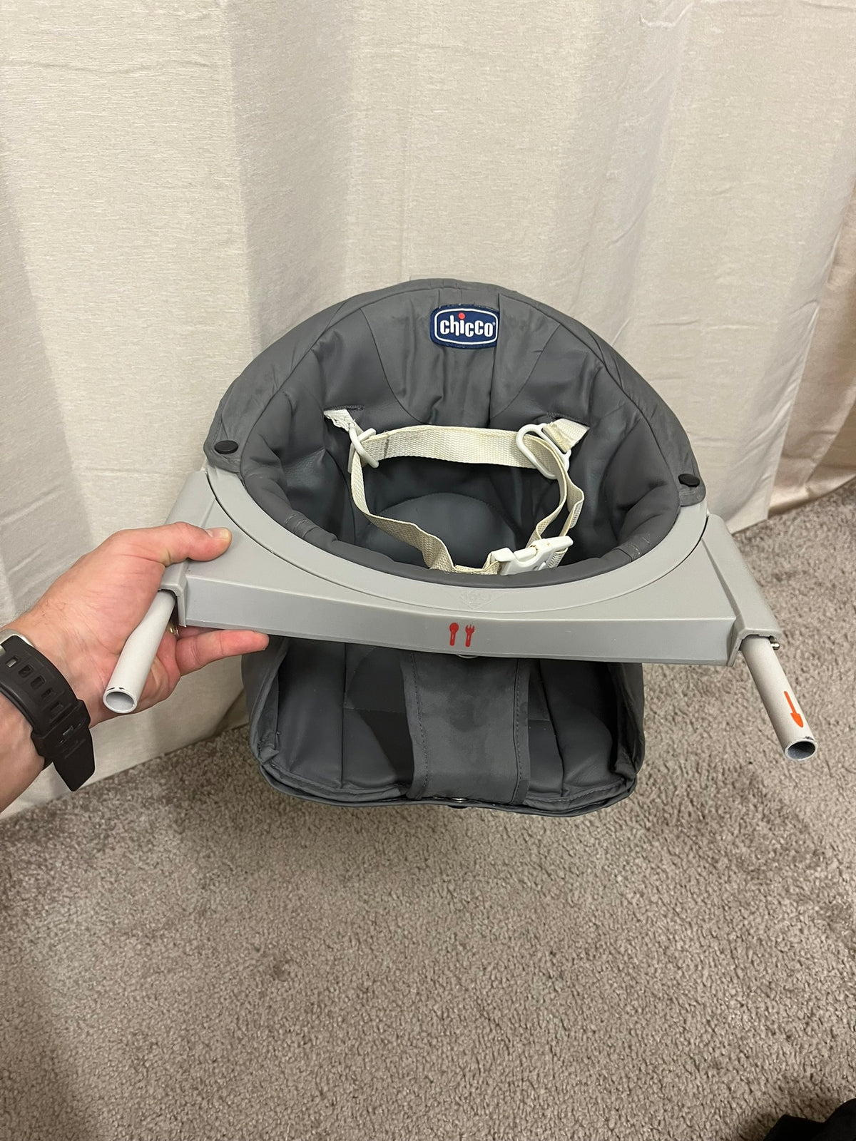 Siège de table Chicco 360° Stone – très bon état