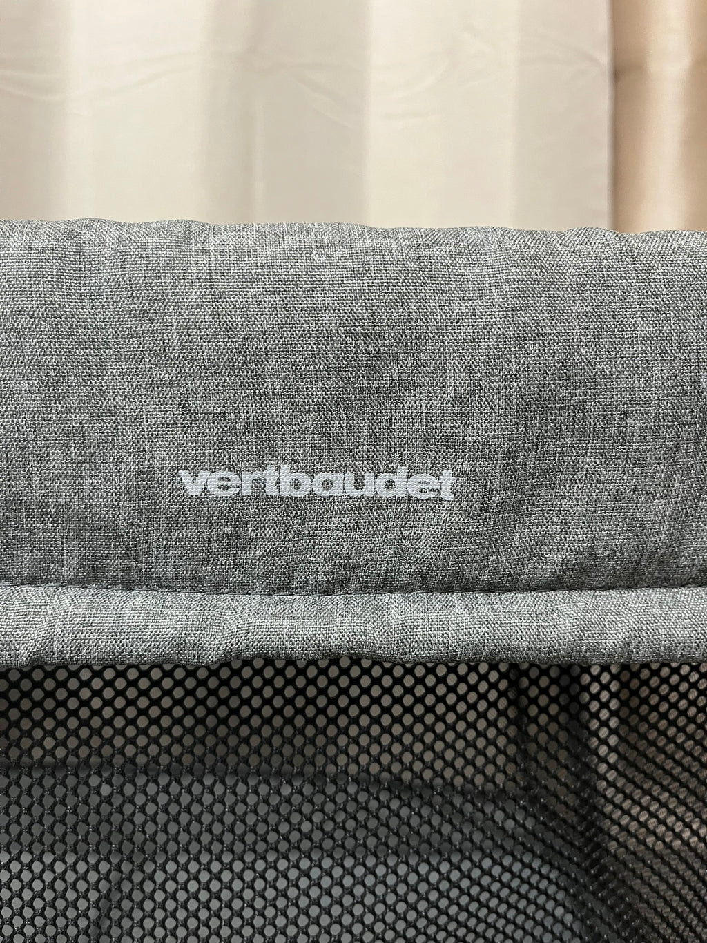 Lit parapluie Lightbed+ vertbaudet gris chiné – très bon état